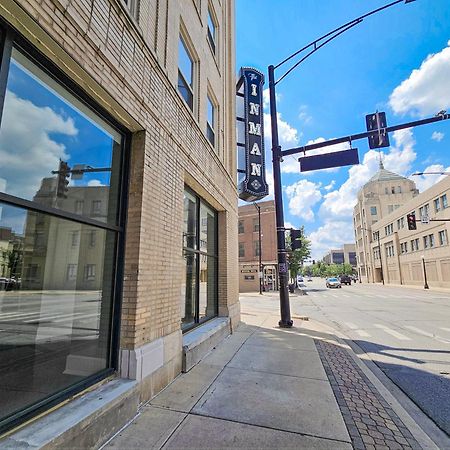 Cozy Studio At The Historic Inman Champaign Exterior foto
